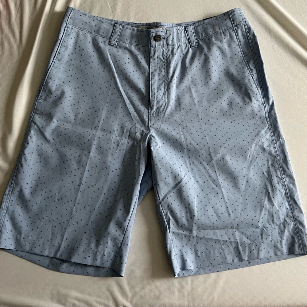 NWT Callaway Men’s golf shorts